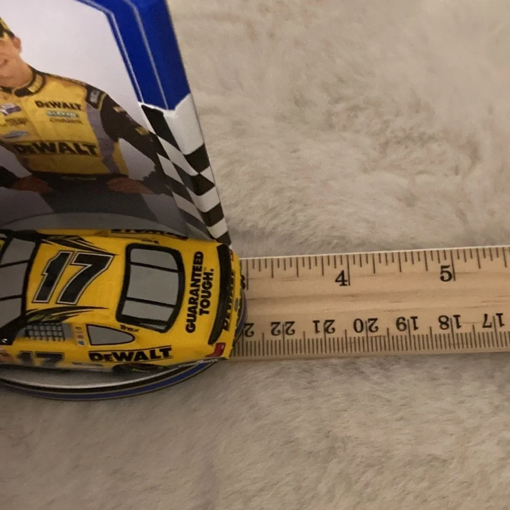 Hallmark 2005 NASCAR Matt Kenneth Christmas Ornament